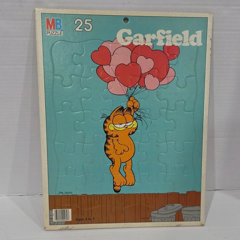 Vintage 1978 Garfield Milton Bradley Tray Puzzle 25 Piece Heart Balloons 4479-1